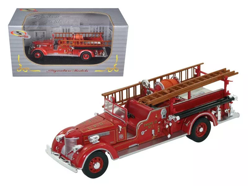 1939-packard-fire-engine-truck-red-1-32-diecast-model-by-signature-mod 1939 Packard Fire Engine Truck Red 1/32 Diecast Model by Signature Mod