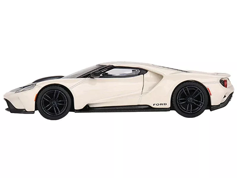 ford-gt-1964-prototype-heritage-edition-wimbledon-white-with-black-h Ford GT "1964 Prototype Heritage Edition" Wimbledon White with Black H