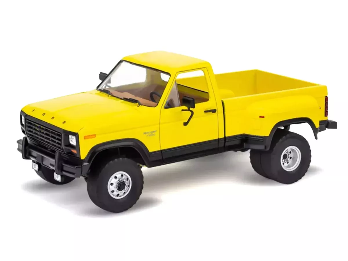 level-3-model-kit-1980-ford-f-150-dually-pickup-truck-1-25-scale-model Level 3 Model Kit 1980 Ford F-150 Dually Pickup Truck 1/25 Scale Model